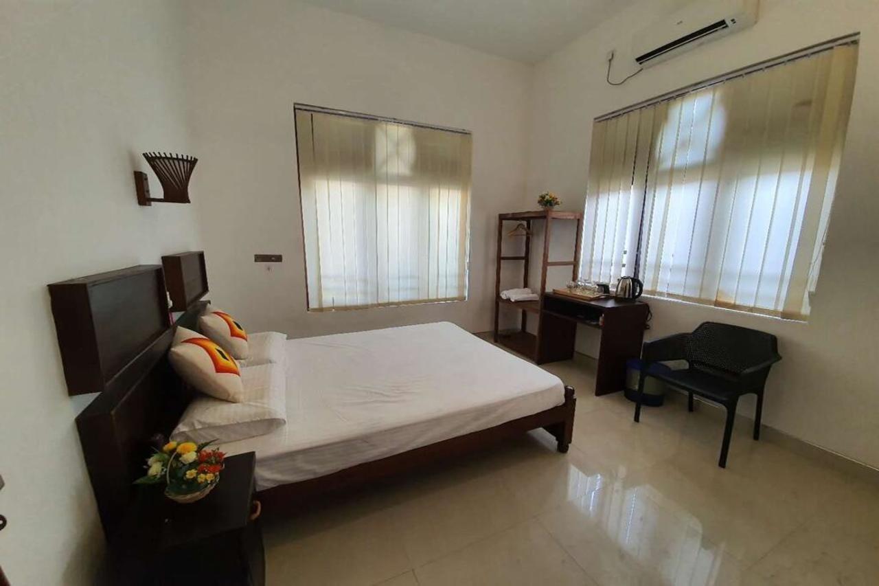 So What Boutique Hotel Negombo Bagian luar foto