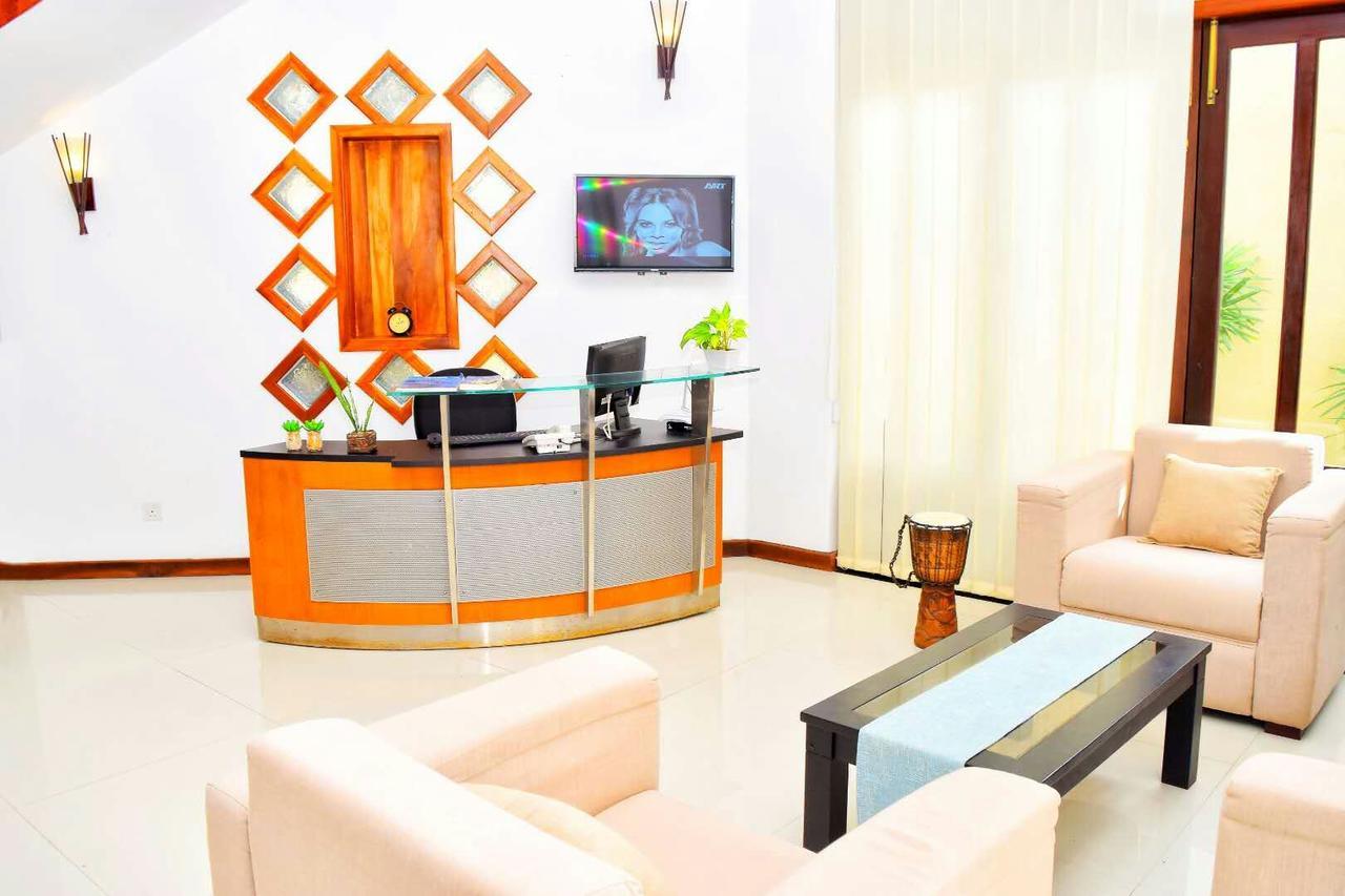 So What Boutique Hotel Negombo Bagian luar foto