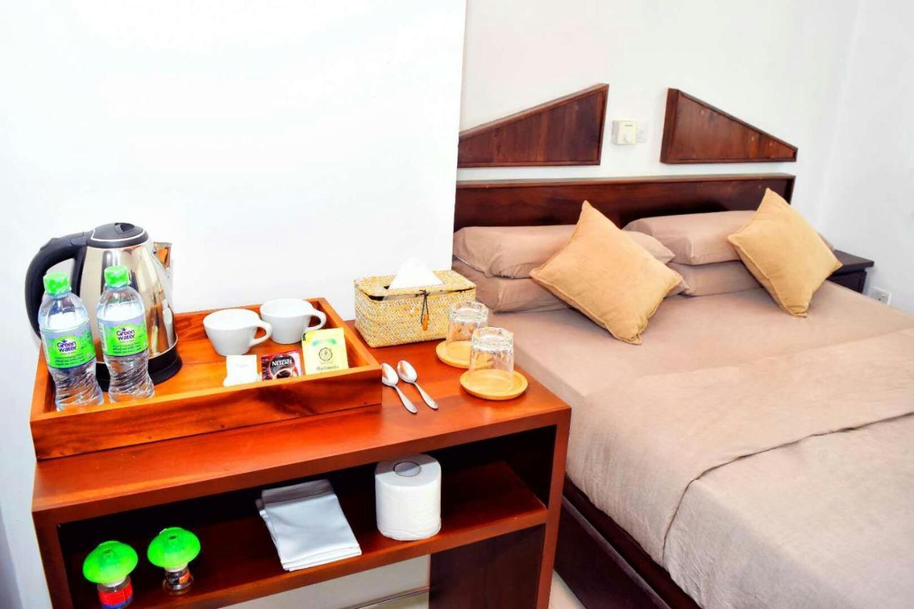 So What Boutique Hotel Negombo Bagian luar foto