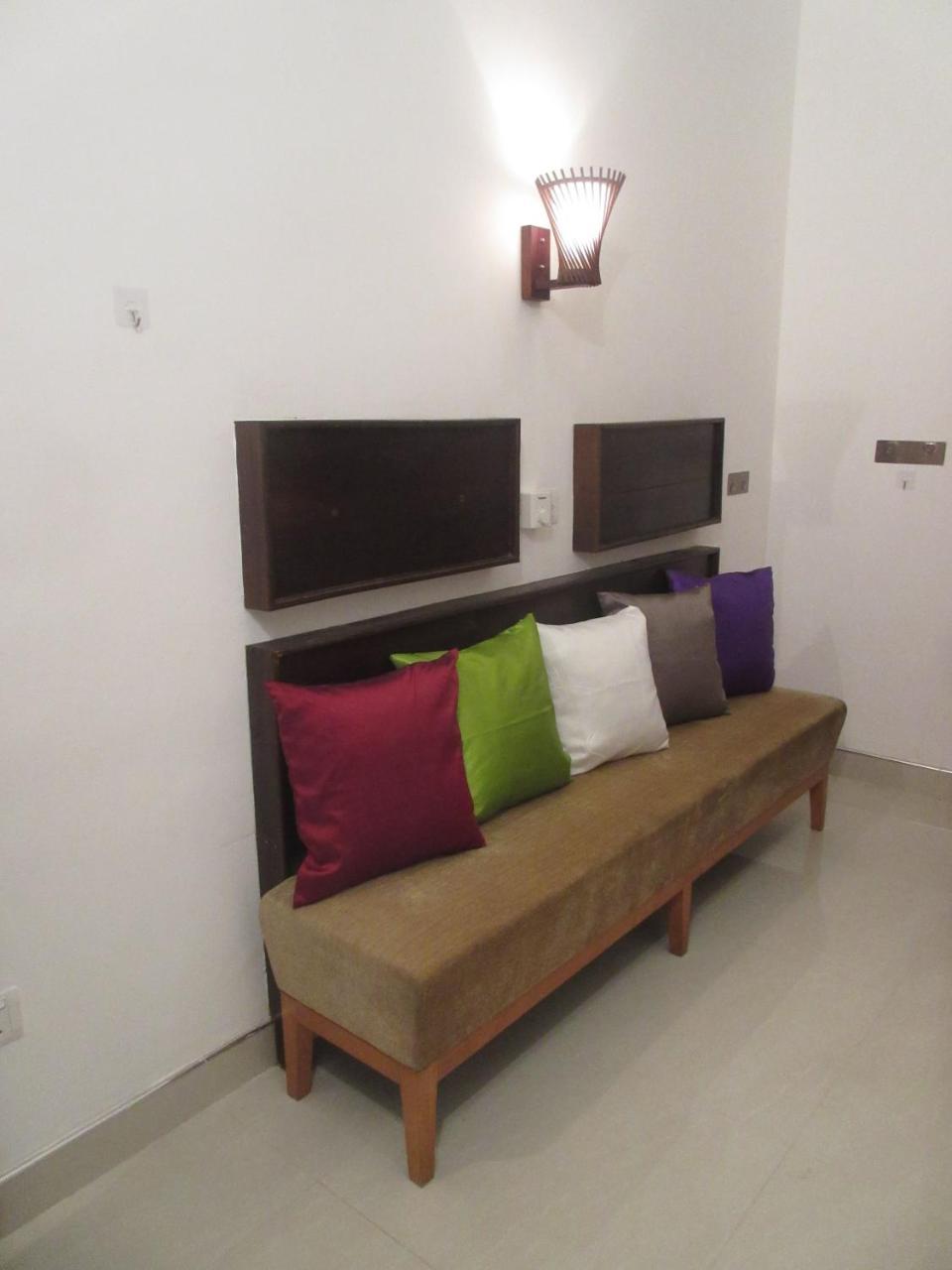 So What Boutique Hotel Negombo Bagian luar foto