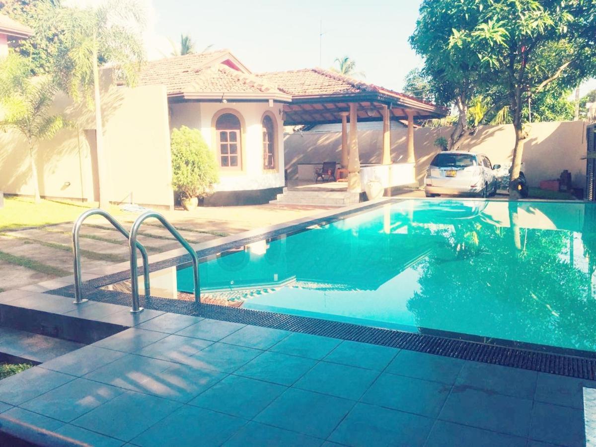 So What Boutique Hotel Negombo Bagian luar foto