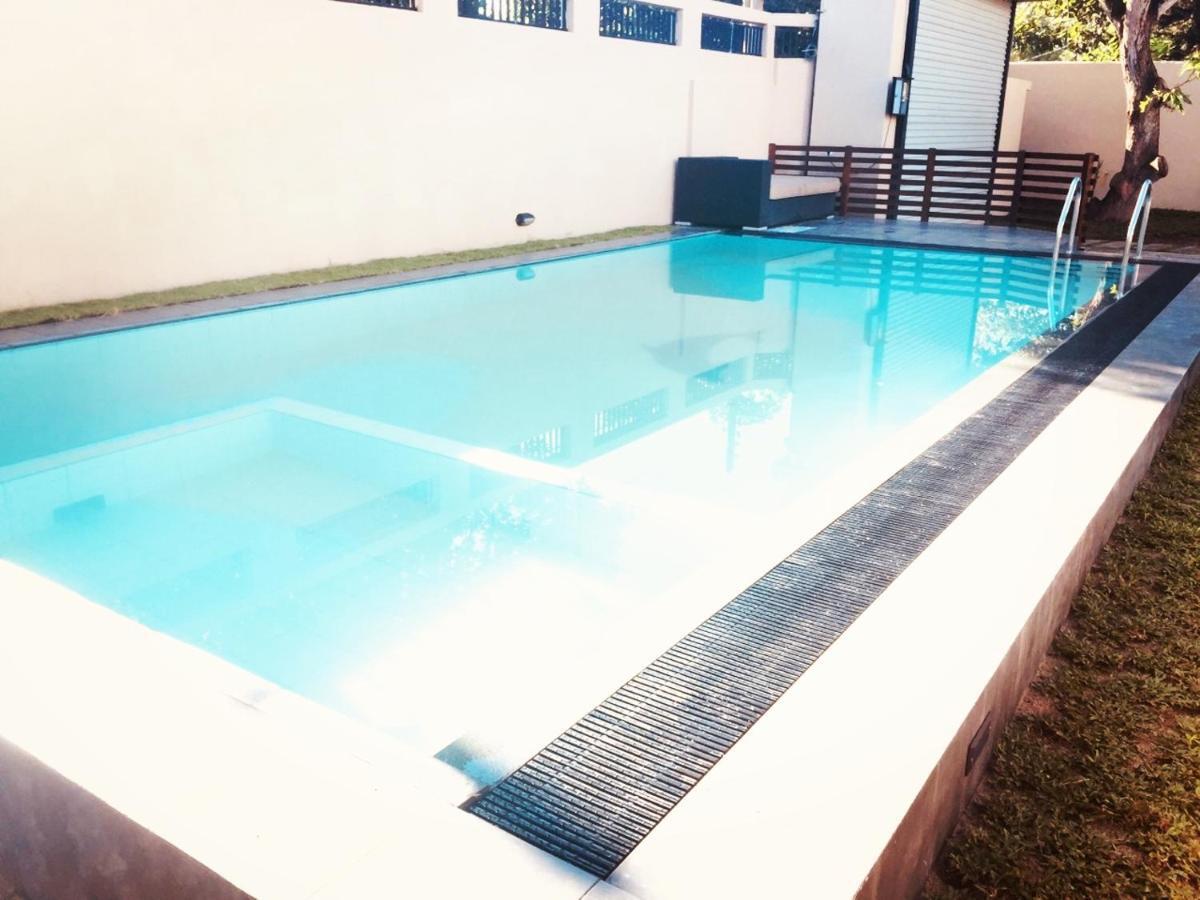 So What Boutique Hotel Negombo Bagian luar foto
